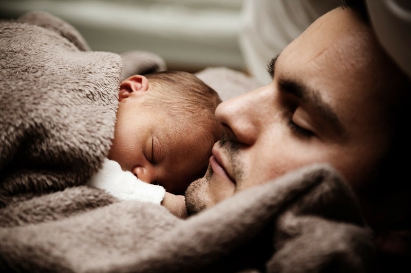 For Newborn sleep safety, avoid bedsharing