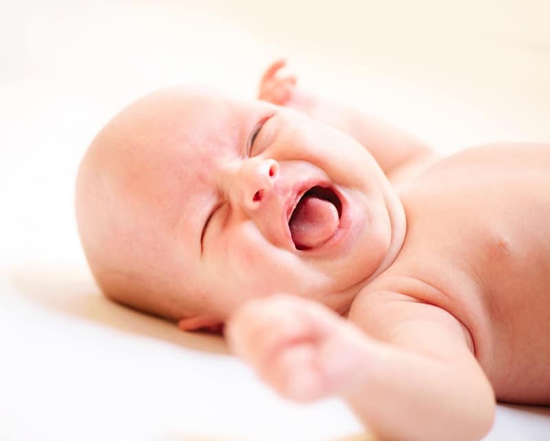 Colic baby crying