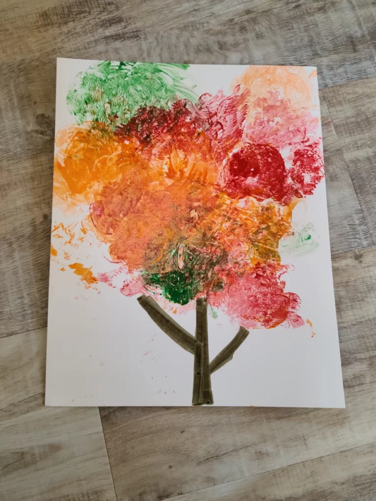 50+ Fun, Easy Fall Arts & Crafts For Toddlers 2 & 3 Years Old