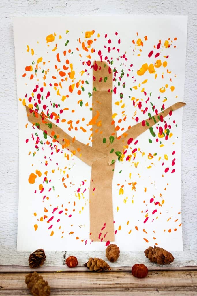 Fall Toddler Craft :: Apple Tree • Laurel Meets Rose