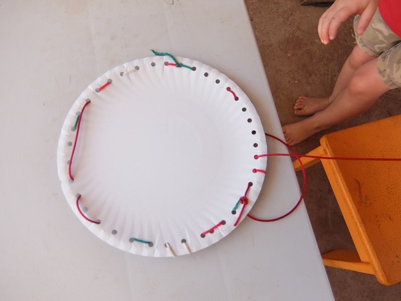 Paper plate apple craft