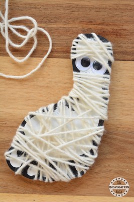 Footprint mummy craft for Halloween