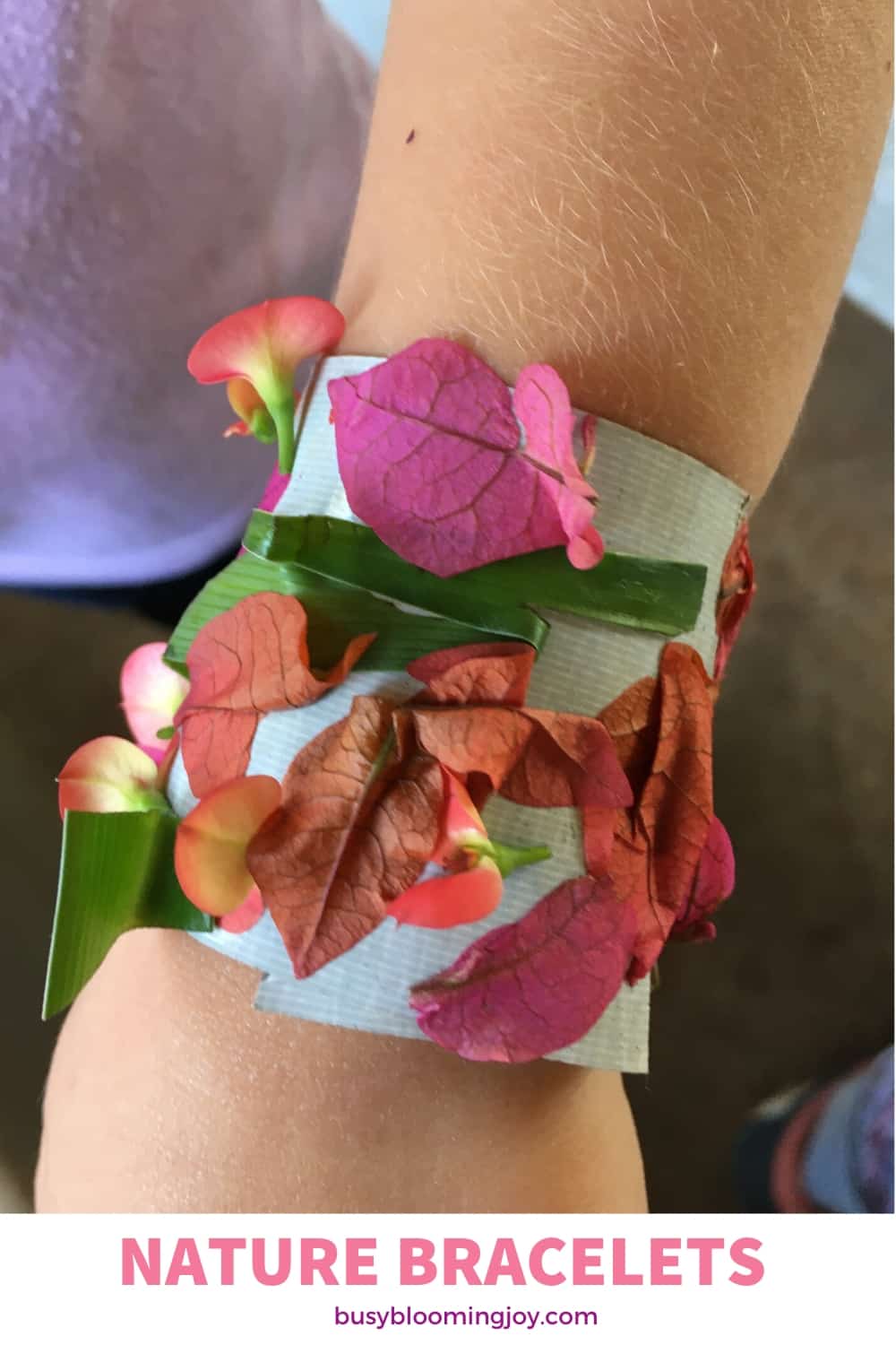 nature bracelets - fun outdoor activity for preschoolers