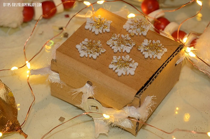 Homemade decorative box toddler Christmas crafts