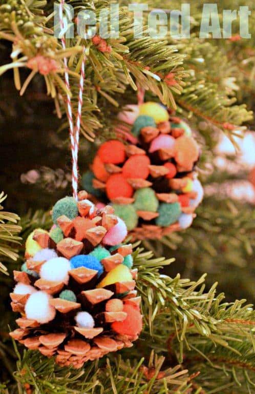 Pompom pinecone trees Christmas crafts for toddlers age 1-2