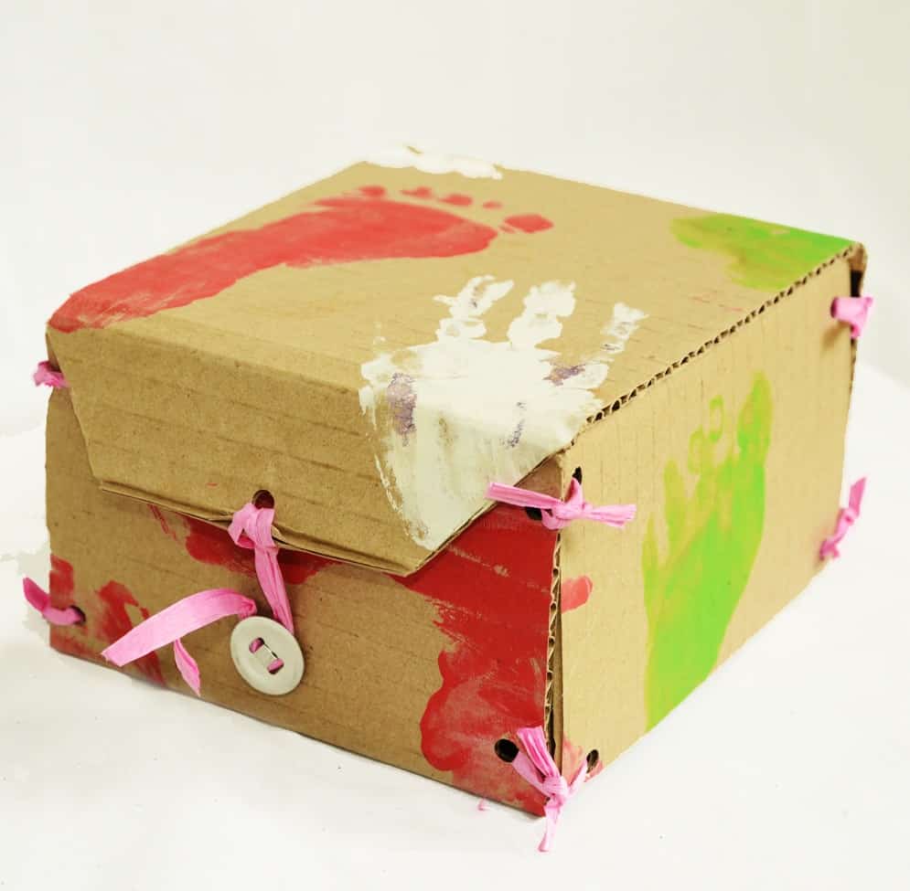 gift boxes for christmas traditions
