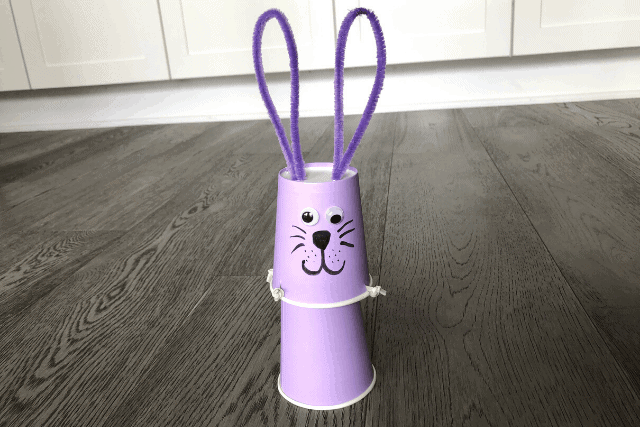 Jumping Easter bunny craft from Mombrite and easy one for 3 year olds to make