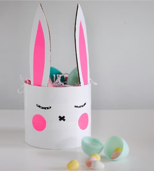 easy Easter bunny basket for 3 year old preschoolers form Mer Mag Blog