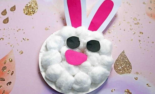 Cotton wool paper plate toddler Easter bunny craft from @ms__amanda__b