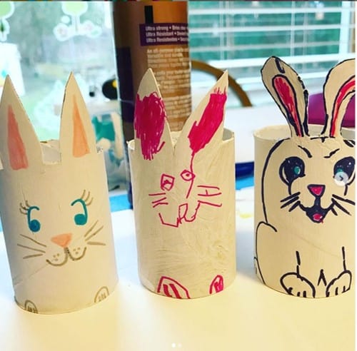 TP toddler easy Easter bunny craft from @pictureparents