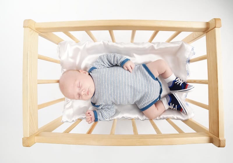 How long can a baby stay in a bassinet?