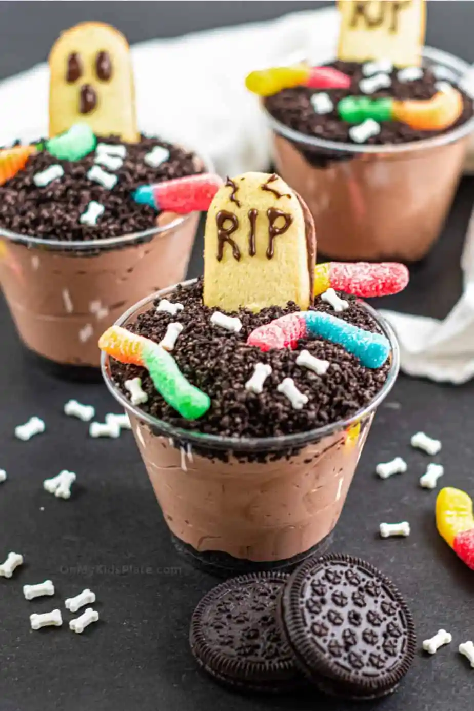 Spooky Graveyard cups halloween treats for kids