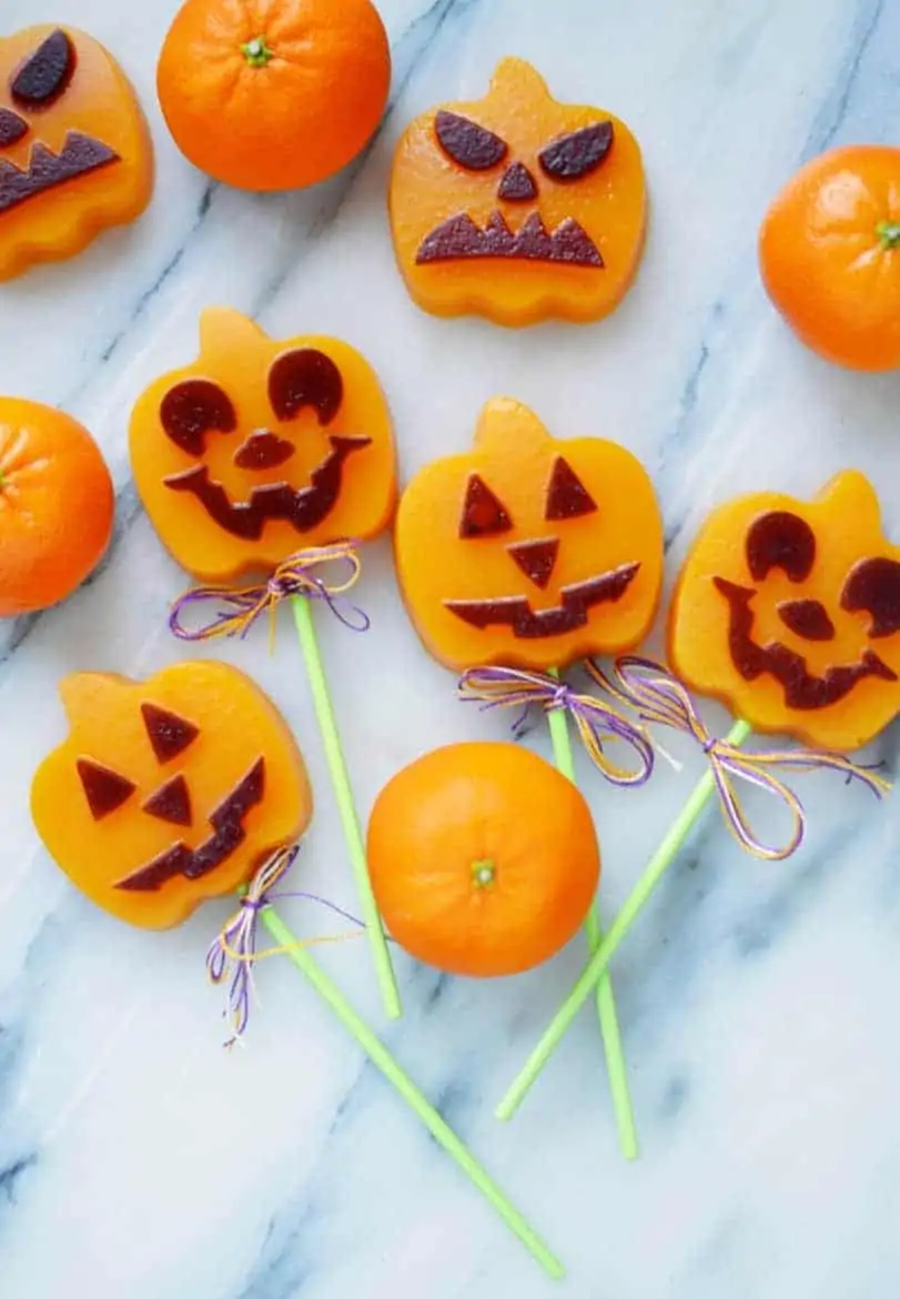 healthy pumpkin gummy halloween treats for toddlers