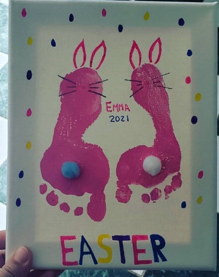 Easter Bunny Footprint Artwork for toddlers aged 2 and 3 from @thecraftymamaathome