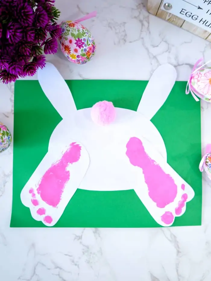 Easter Bunny Footprint craft for toddlers from @MadeWithHappy