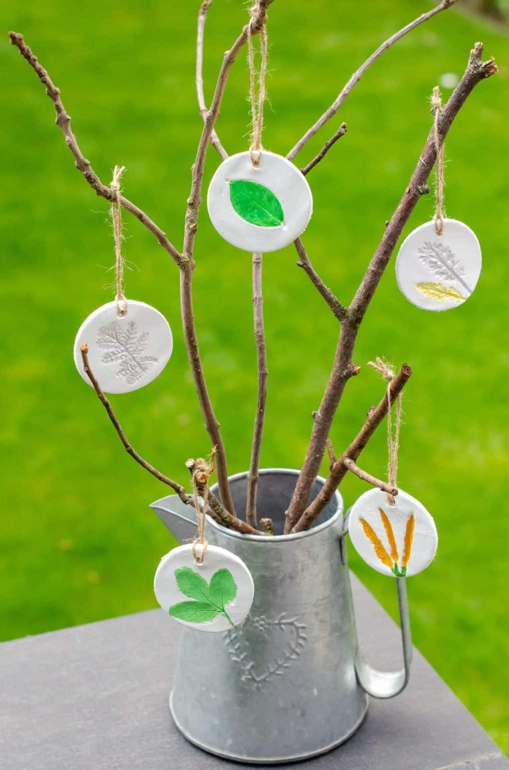 Mother’s Day nature crafts for kids to make for Mothers Day 