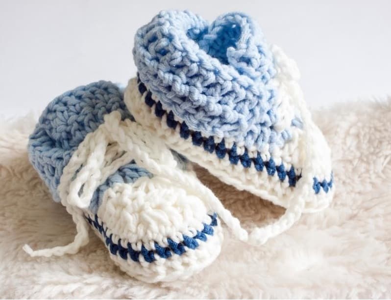 baby booties and other cute items make great decoration 