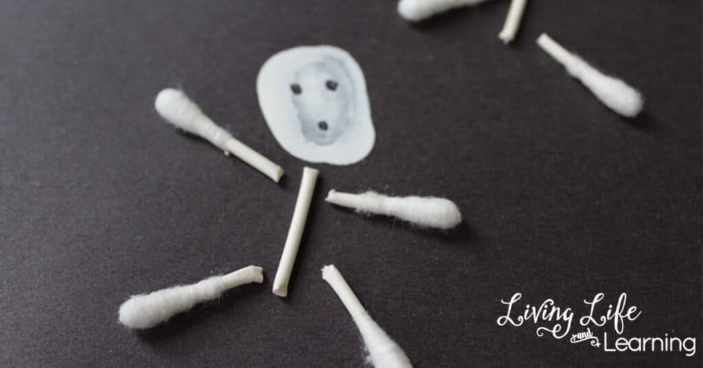 thumbprint skeleton craft for toddlers