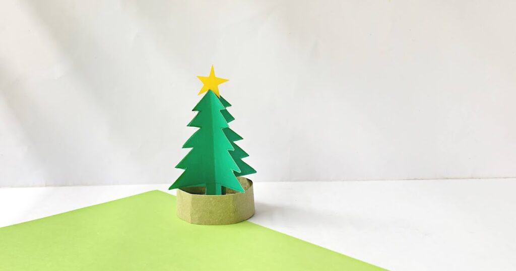easy Christmas tree craft for preschoolers