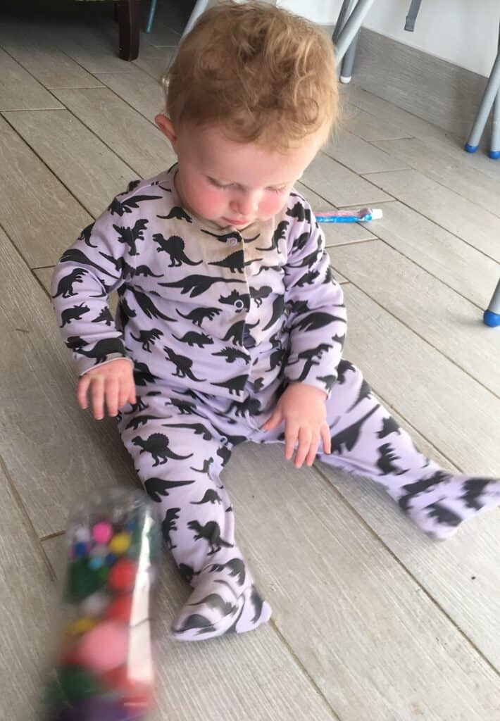 33 Easy & engaging activities for 10 month olds