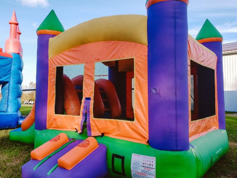 rent bouncing house for 3 year old boy birthday party activities
