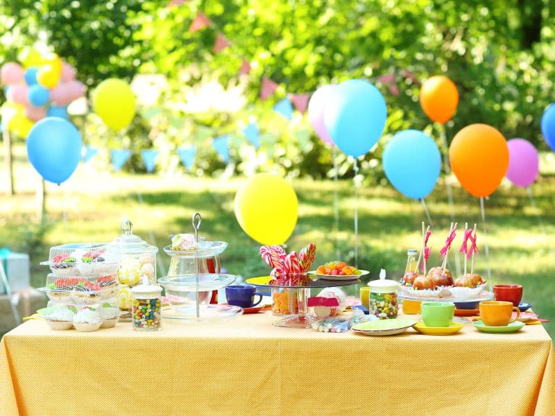 Activities for 11 year old boy birthday party to keep guest entertained