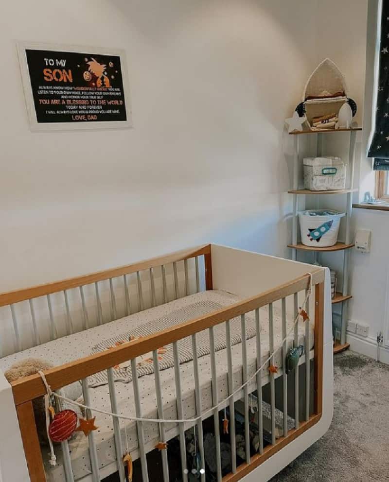 minimalist outer space themed nursery ideas