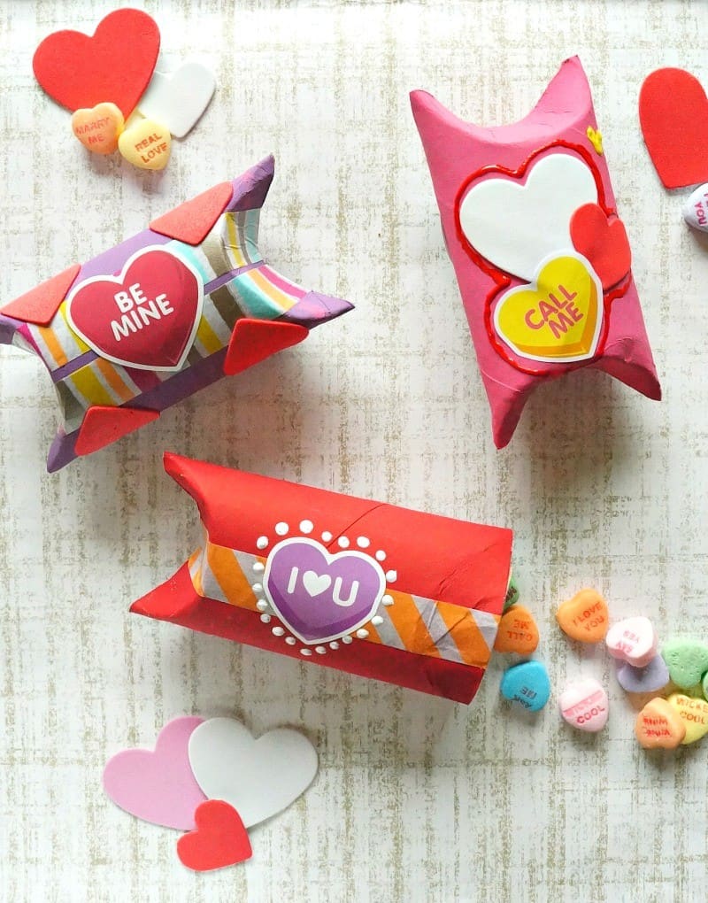 DIY valentine's day crafts for toddlers using toilet paper rolls