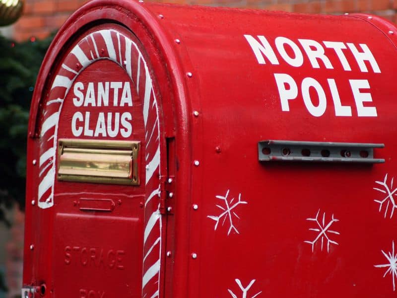 north pole is santa's mailing address 