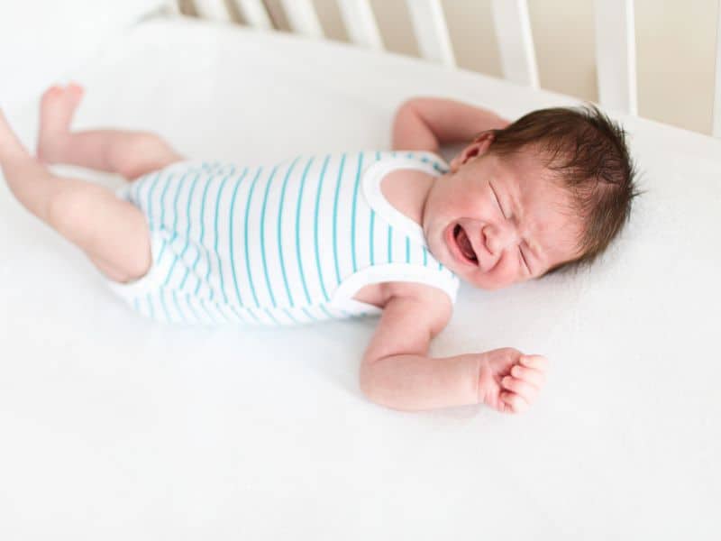 overtiredness might the reason baby wakes up after 30 minutes at night?