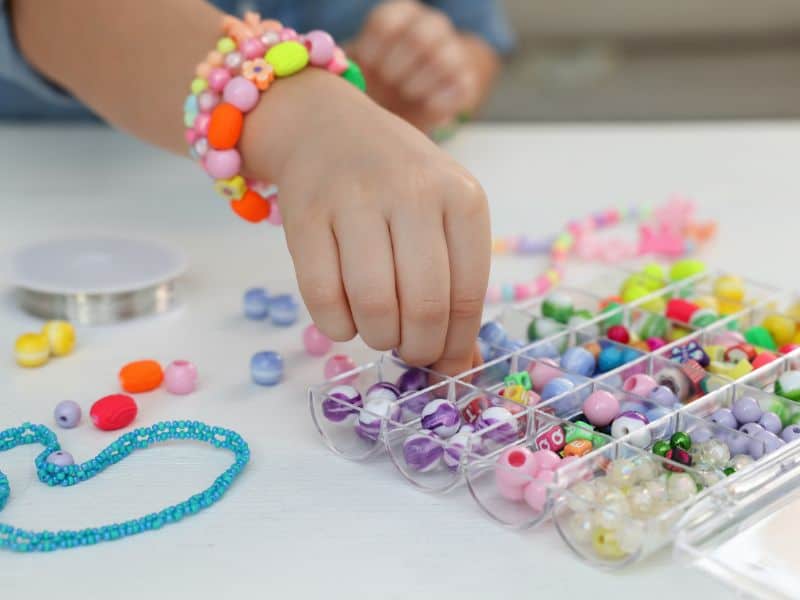 Jewelry Making for childrens birthday activities