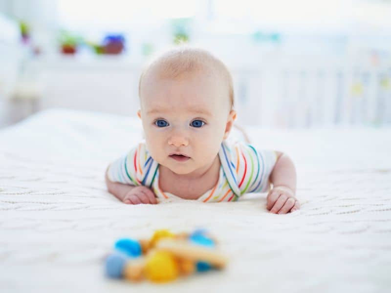 tummy time helps strengthen baby's muscle