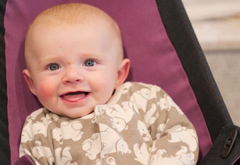 bouncing chair for baby as a fun exercise activity