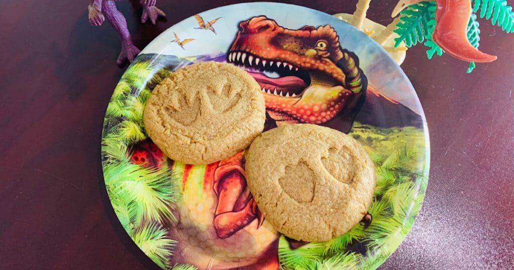 dinosaur footprint cookies