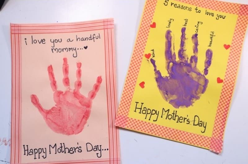 DIY Mother’s day handprint card