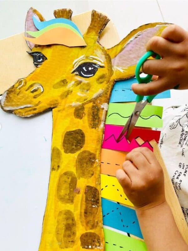 scissor cutting giraffe theme activity 