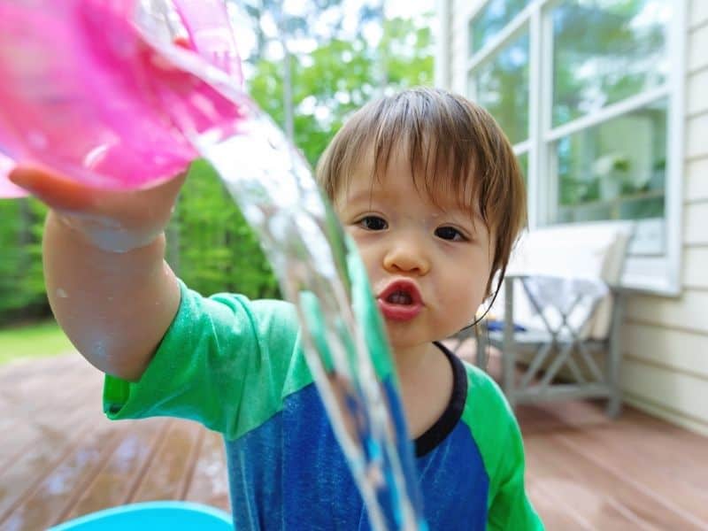 water play activities for toddlers