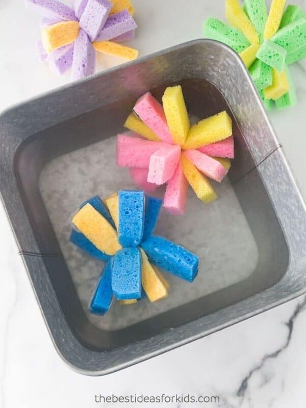 water sensory play using sponge balls