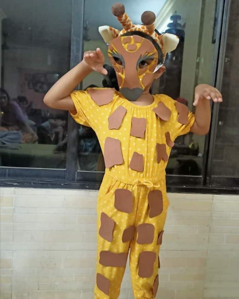 simple giraffe activities for kids