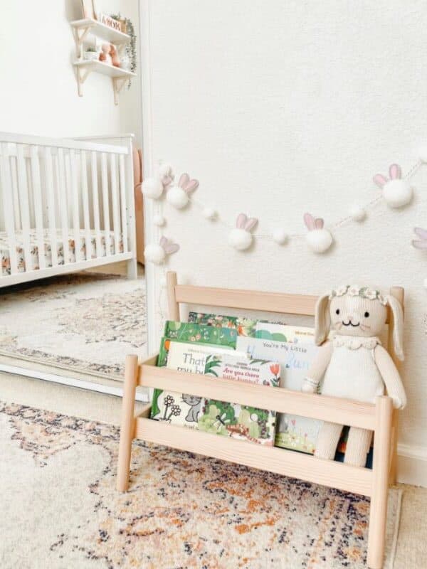 FLISAT Book display for baby books