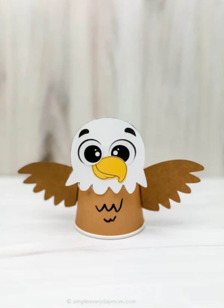 bald eagle paper cup craft