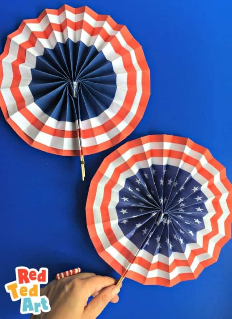 4th of July paper fans