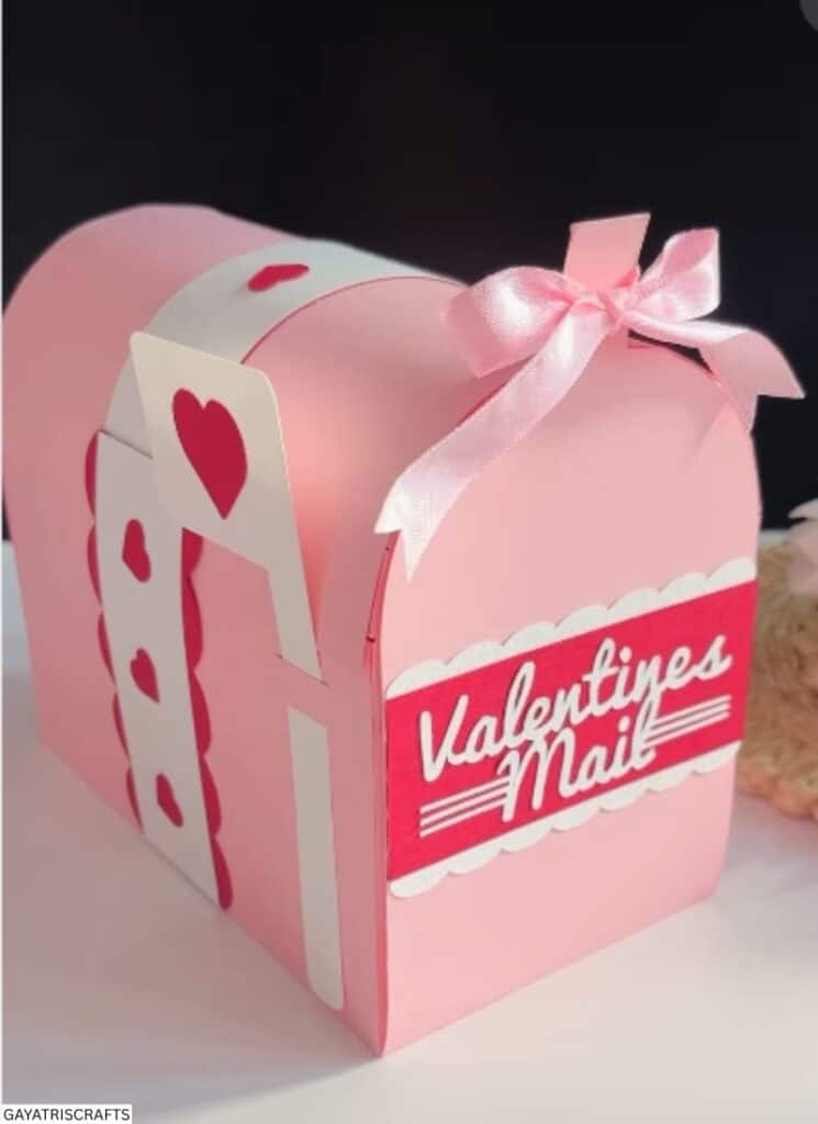 DIY Valentines Mail Box