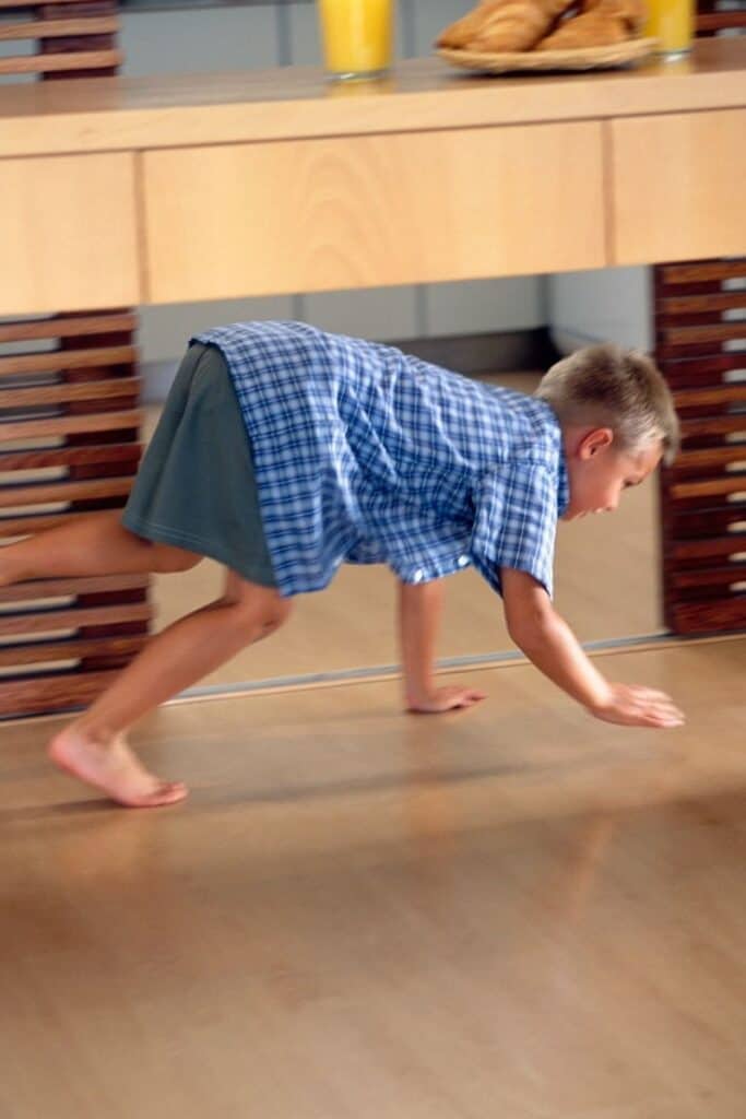 move like an animal fun indoor activity for kids on a rainy day