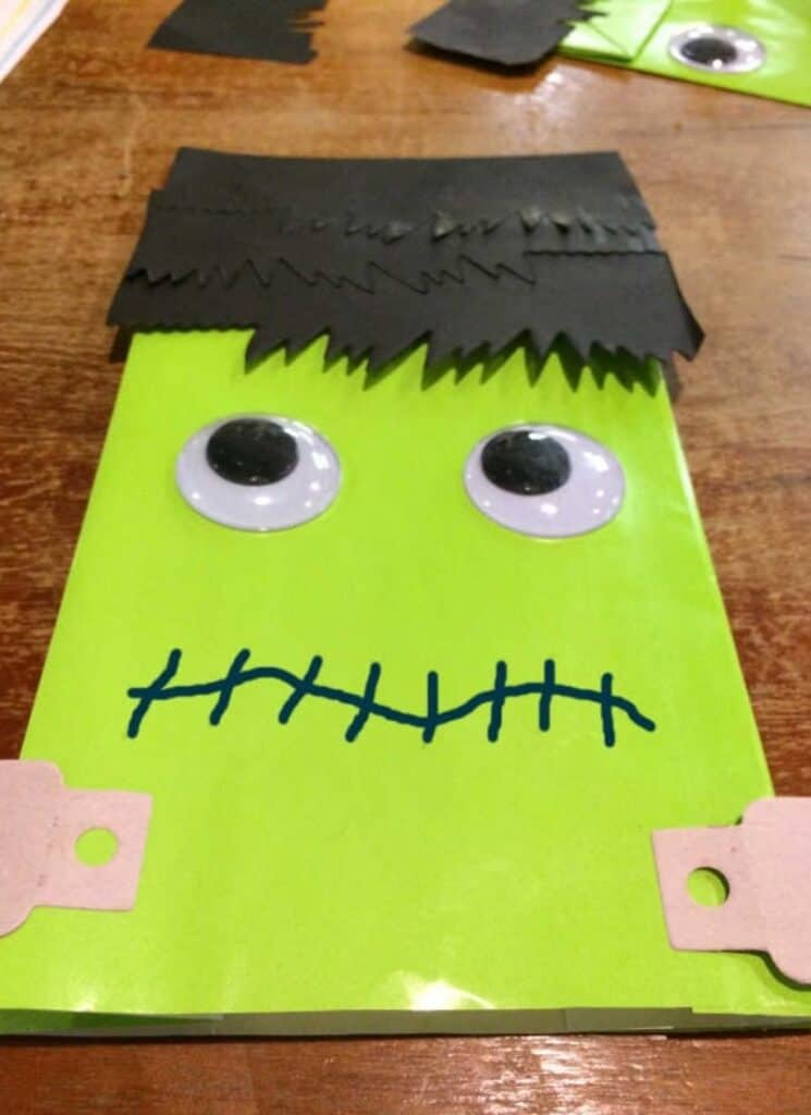 Frankenstein Paper Bag Puppet Craft